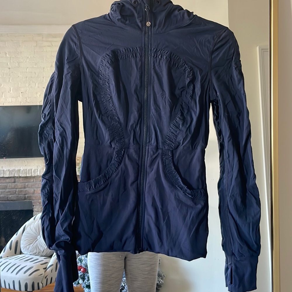 lululemon jacket